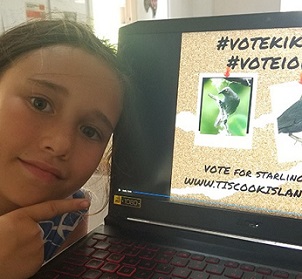 Ari George is the campaign manager for the extinct Kikoi and says 'Vote for Kikoi and I'oi' in Bird for the Year Cook Islands 2021.  Credit - Te Ipukarea Society