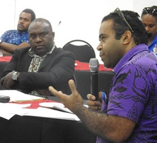 Molisa delivers Group’s findings via Video Presentation while VELA Chairman, Colin Leo (left) and VELA representatives look on. Credit - Len Garae