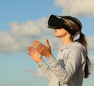 Virtual reality may help us develop empathy for oceans and marine life. Credit - CC0 Public Domain 