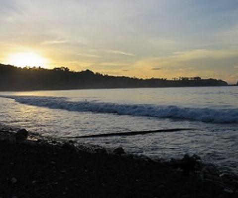 Kirakira Beach at Sunset, Makira Island, Solomon Islands. Credit - RH D 22, CC BY-SA 3.0