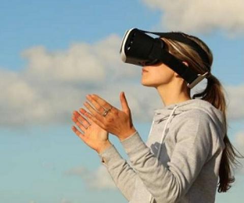 Virtual reality may help us develop empathy for oceans and marine life. Credit - CC0 Public Domain 