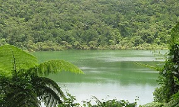 Lake Lanotoo, Samoa. credit - V. Jungblut