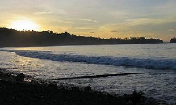 Kirakira Beach at Sunset, Makira Island, Solomon Islands. Credit - RH D 22, CC BY-SA 3.0
