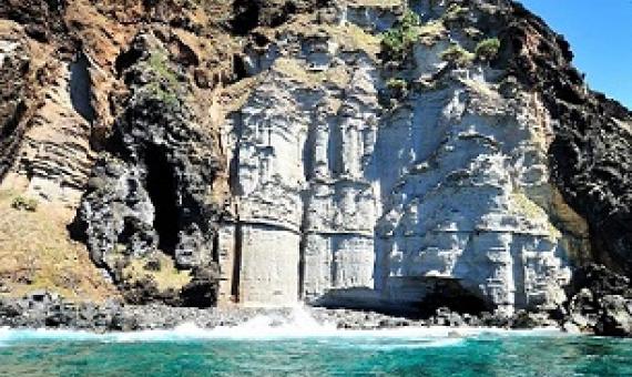 The Pitcairn community and the UK government designated the remote waters surrounding the Pitcairn Islands as a marine protected area in 2016, and the community recently released a five-year management plan to support its implementation. Credit - Tony Probst