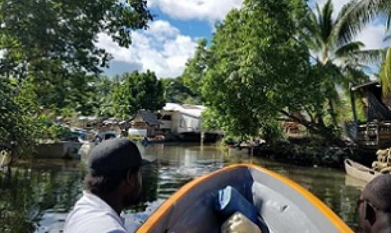People on the island rely on its rivers and the surrounding ocean for their livelihoods.(Flickr: Uusc4all)