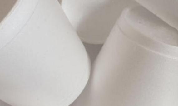 styrofoam cups. source - Photo: 123RF